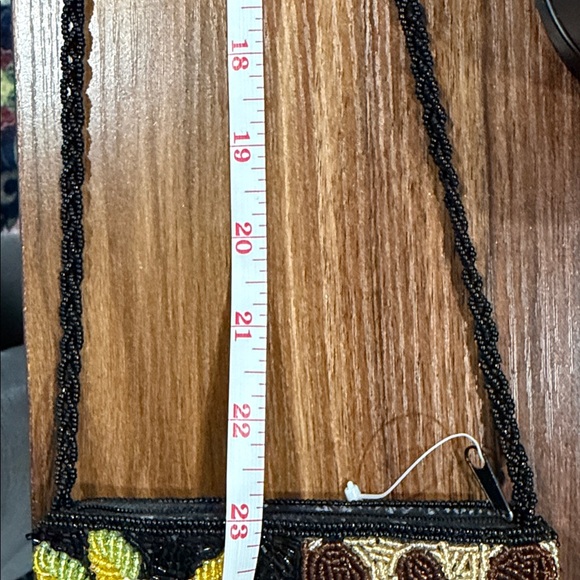 Y2K Vintage Floral Beaded Crossbody Bag - Picture 8 of 9